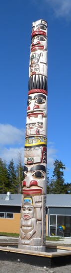 Photo of a totem pole in Old Massett.